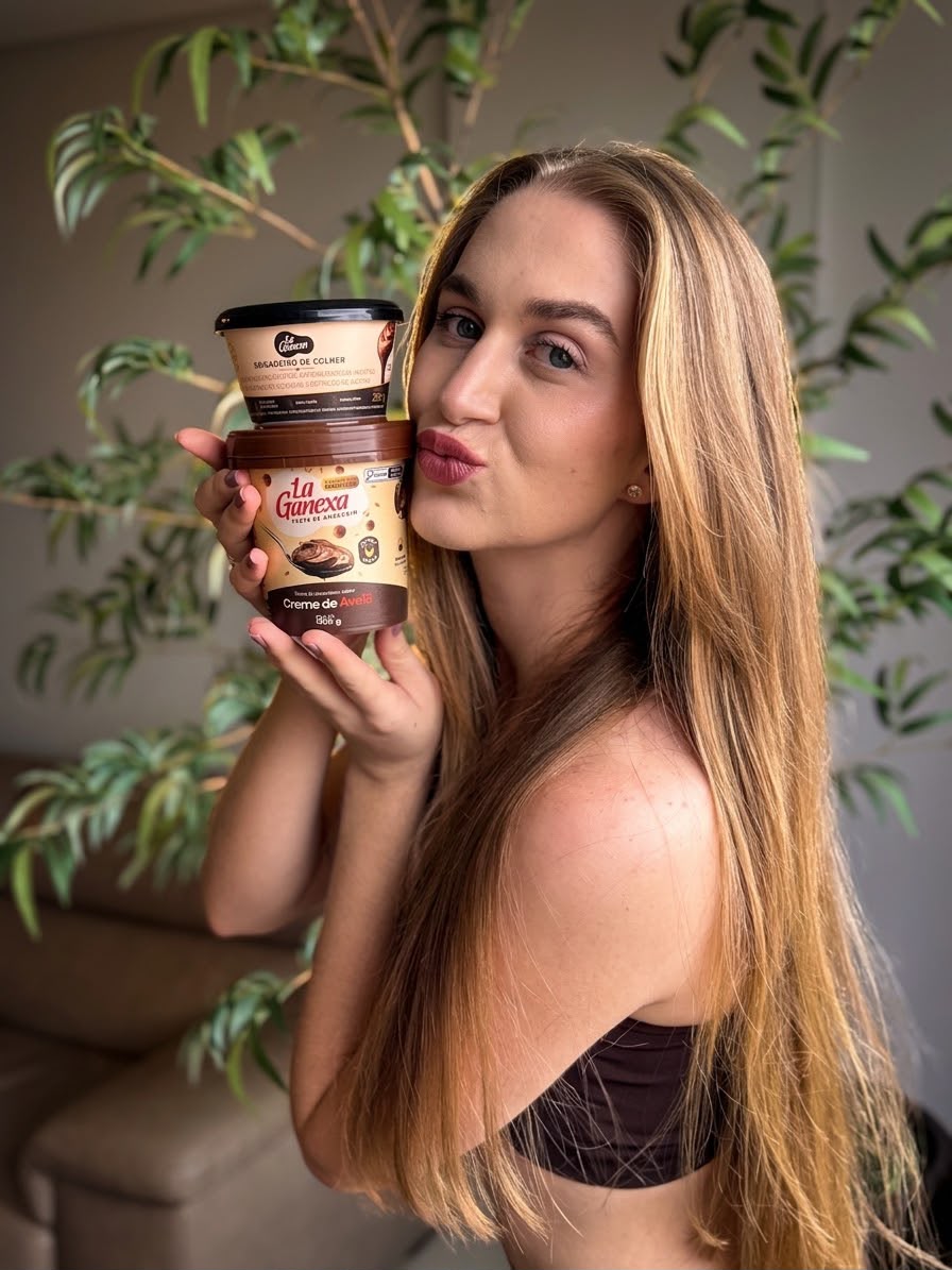 Thalita em campanha Lá Ganexa